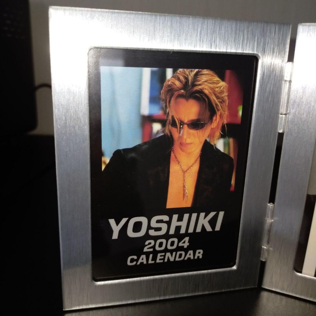 Amazon.co.jp: YOSHIKI Calendar : Office Products